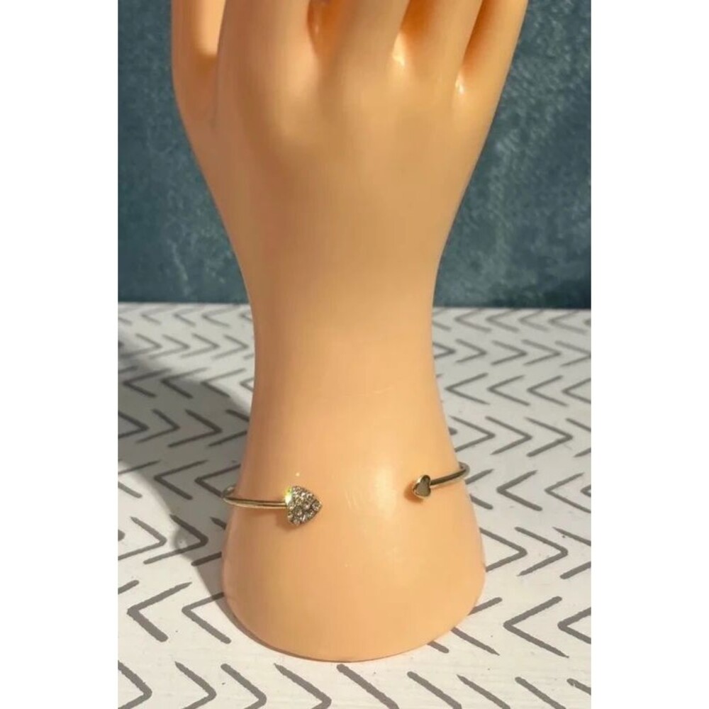 Cuff bracelet